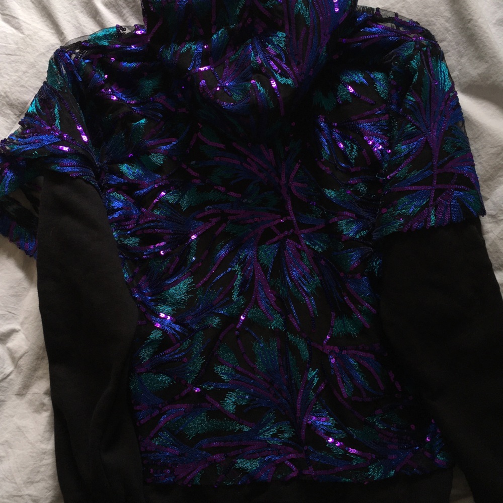 LAST CHANCE TO BUY Designer sequin hoodie MarkAntoine x Simons NWOT - Picture 7 of 15